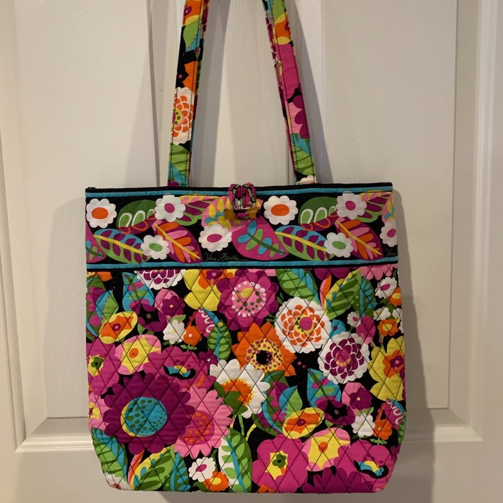 Vera Bradley Toggle Tote in Va Va Bloom
